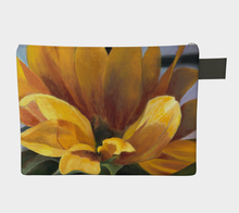 Load image into Gallery viewer, Brown Eyed Susan Zipper Carry All
